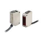 Oil-Resistant, Robust and Compact Photoelectric Sensor [E3ZM-C] E3ZM-CR61 2M